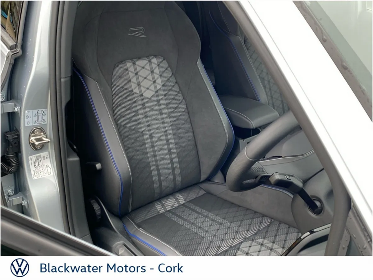 Volkswagen Golf Hatchback, Diesel, 2026, Grey