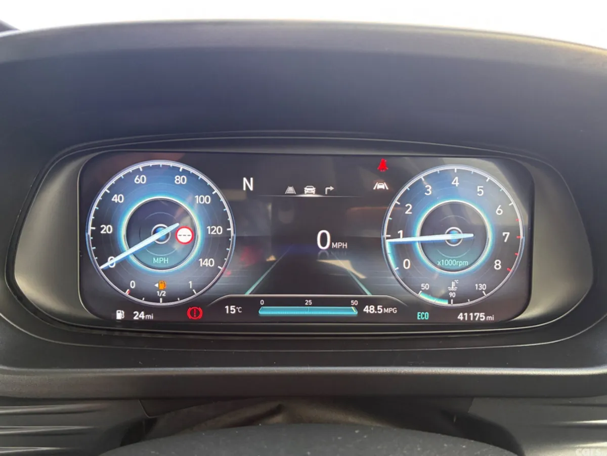 Hyundai i20 Hatchback, Petrol Hybrid, 2023, Grey