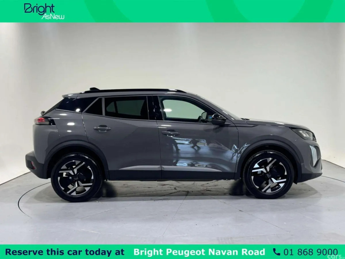 Peugeot 2008 MPV, Petrol, 2024, Grey