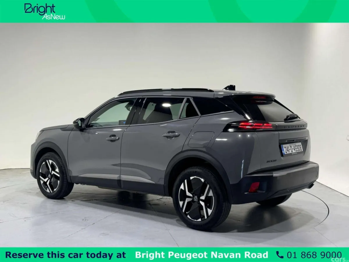 Peugeot 2008 MPV, Petrol, 2024, Grey