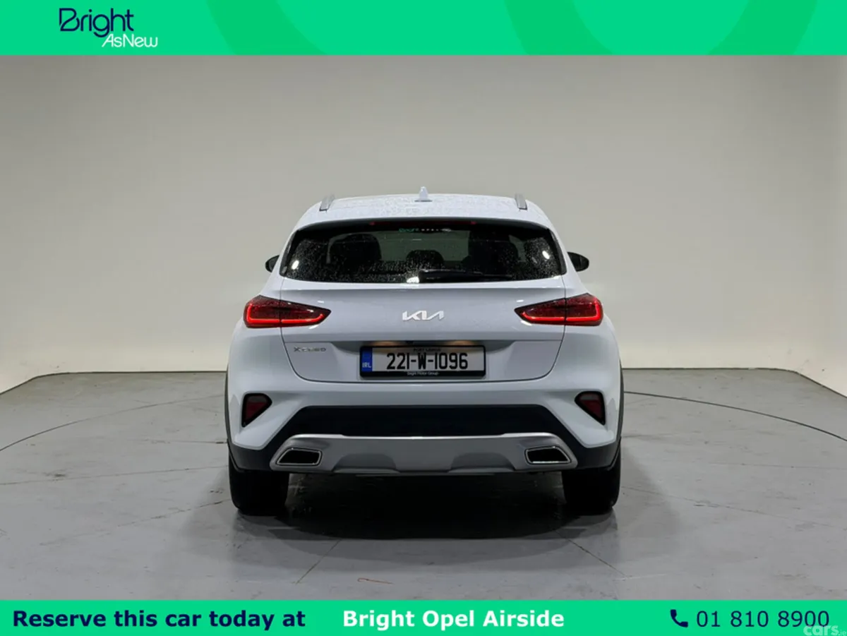 Kia XCeed Hatchback, Petrol Plug-in Hybrid, 2022, White