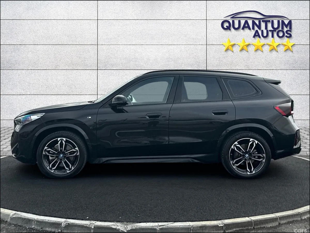 BMW iX1 SUV, Electric, 2023, Black