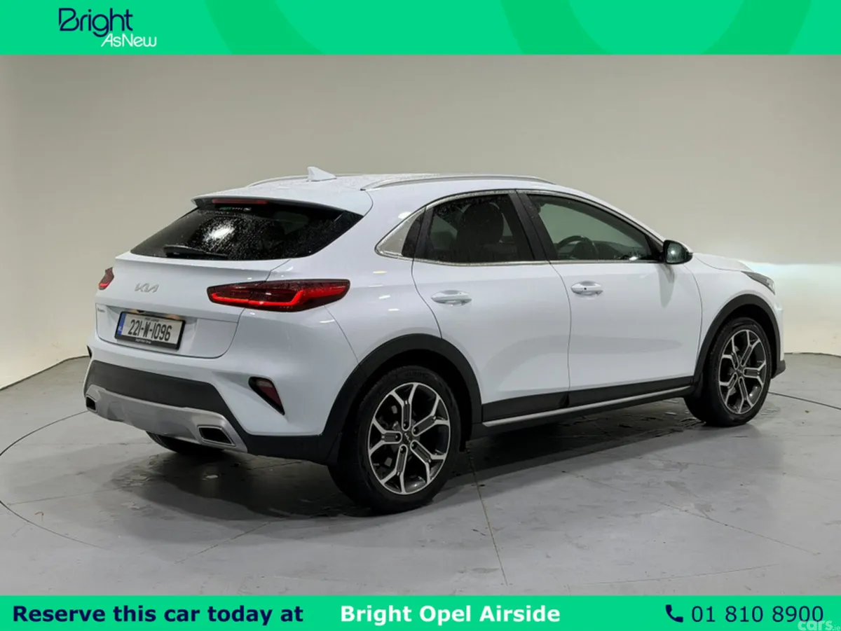 Kia XCeed Hatchback, Petrol Plug-in Hybrid, 2022, White