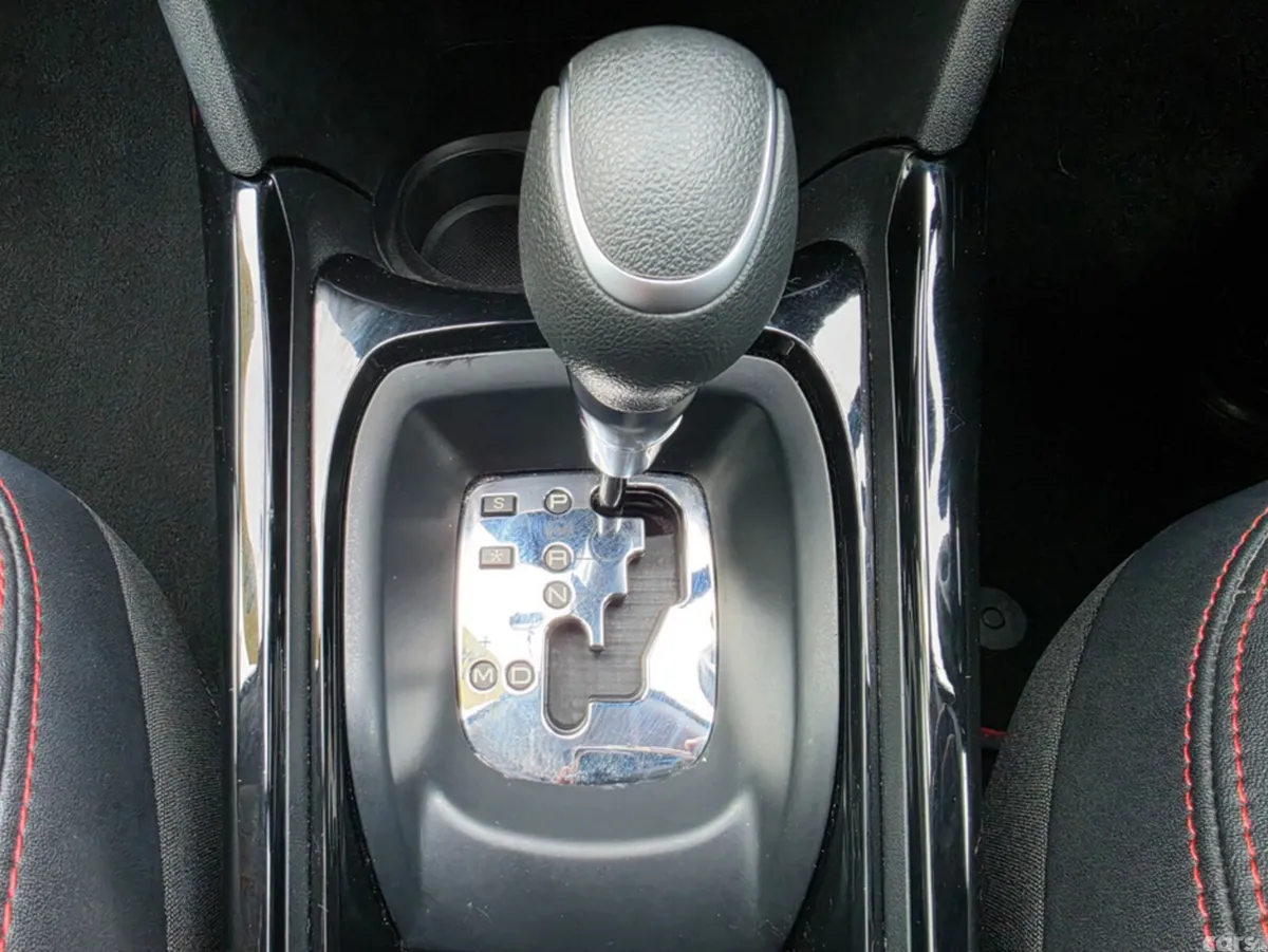 Peugeot 2008 Hatchback, Petrol, 2018, White