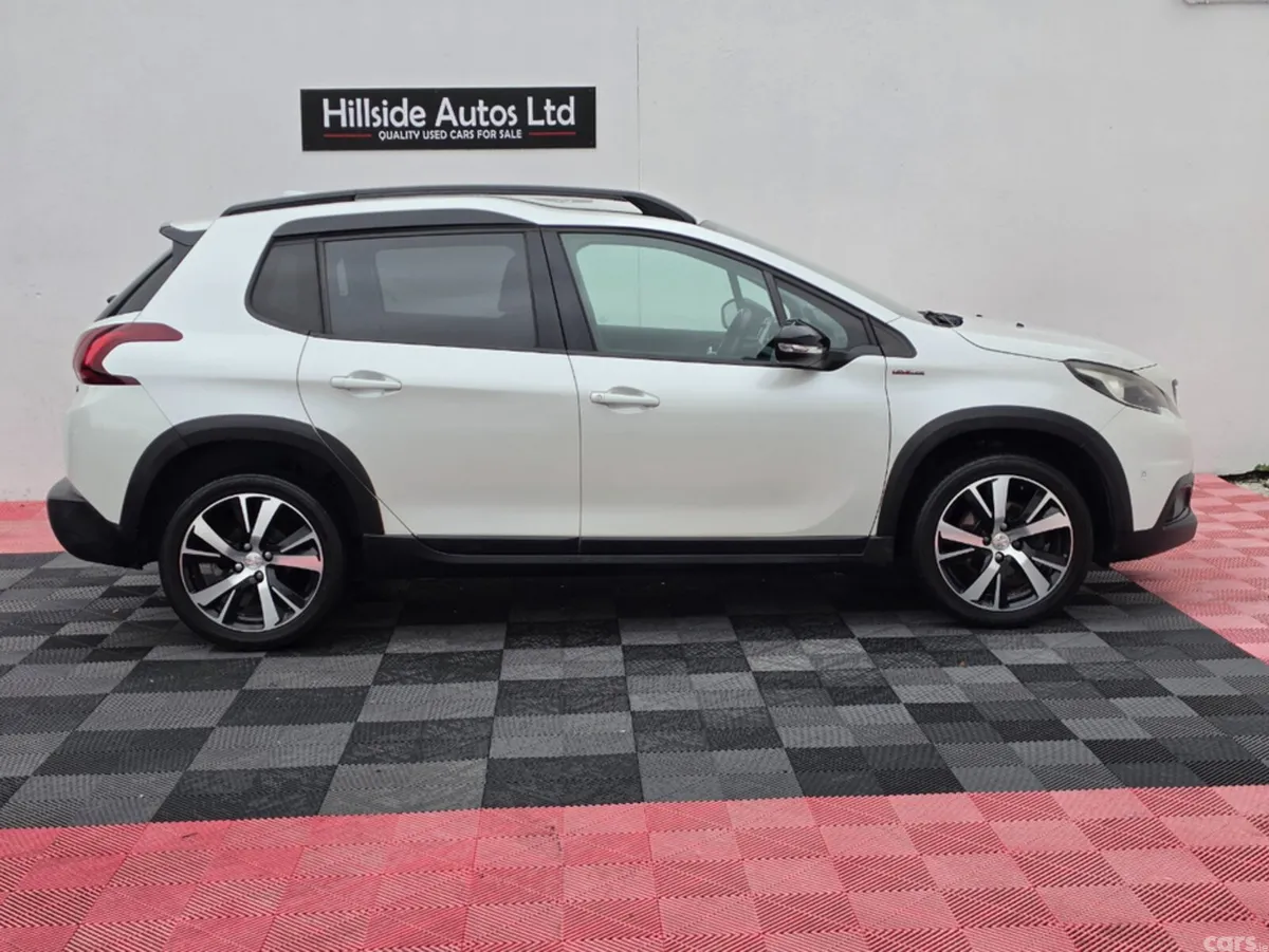 Peugeot 2008 Hatchback, Petrol, 2018, White
