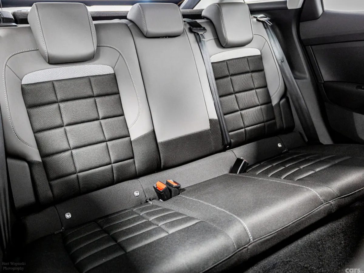 Citroen C4 Hatchback, Diesel Hybrid, 2026, Black