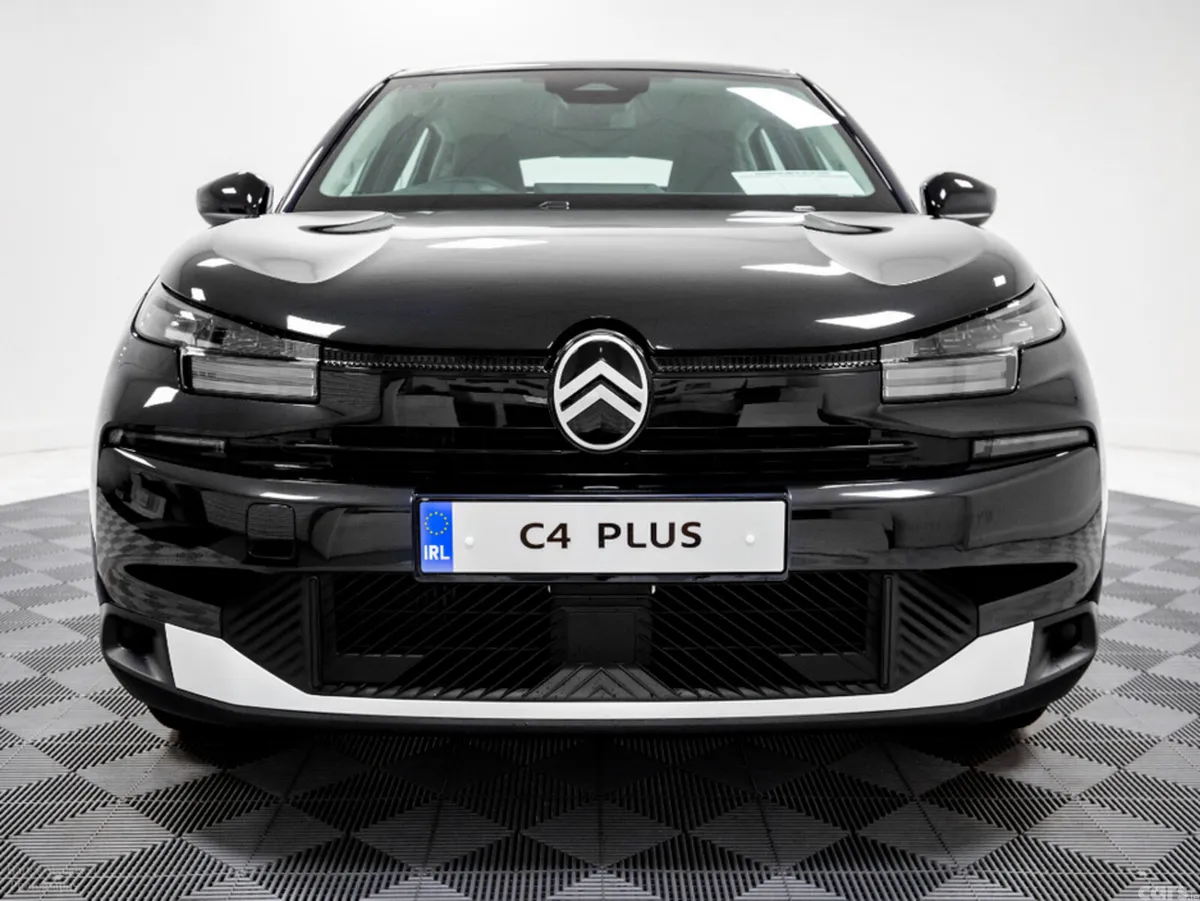 Citroen C4 Hatchback, Diesel Hybrid, 2026, Black