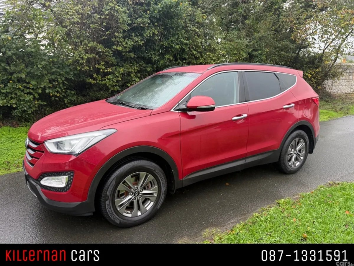 Hyundai Santa Fe SUV, Diesel, 2015, Red