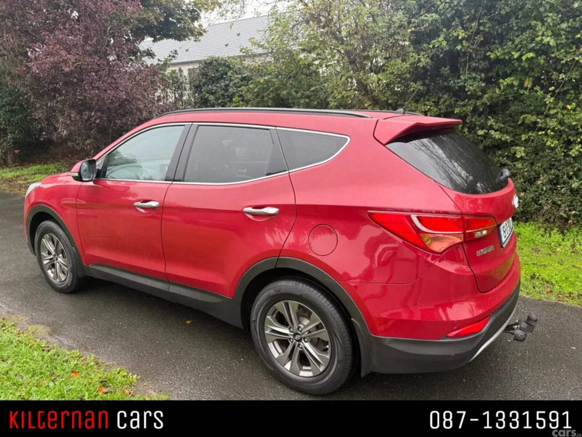 Hyundai Santa Fe SUV, Diesel, 2015, Red