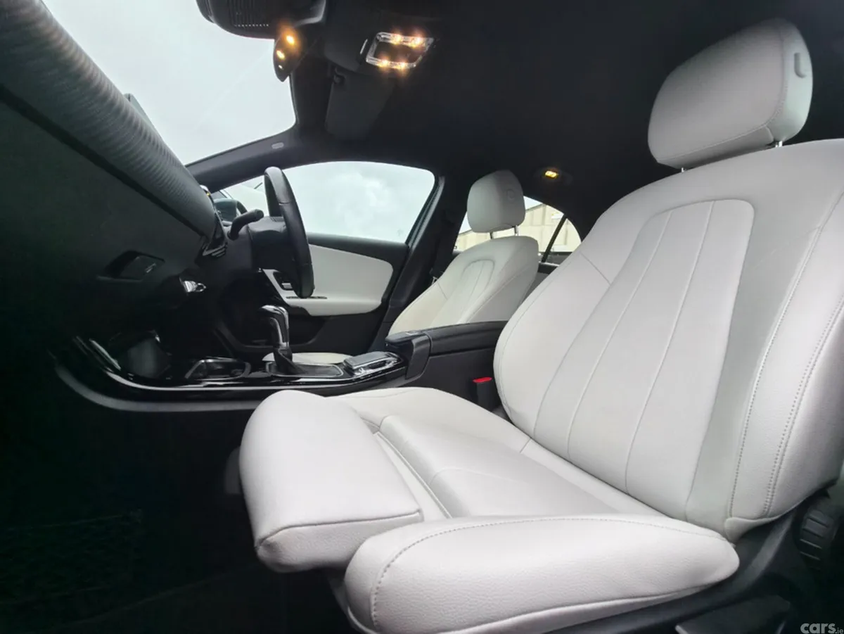 Mercedes-Benz A-Class Hatchback, Petrol, 2019, Blue