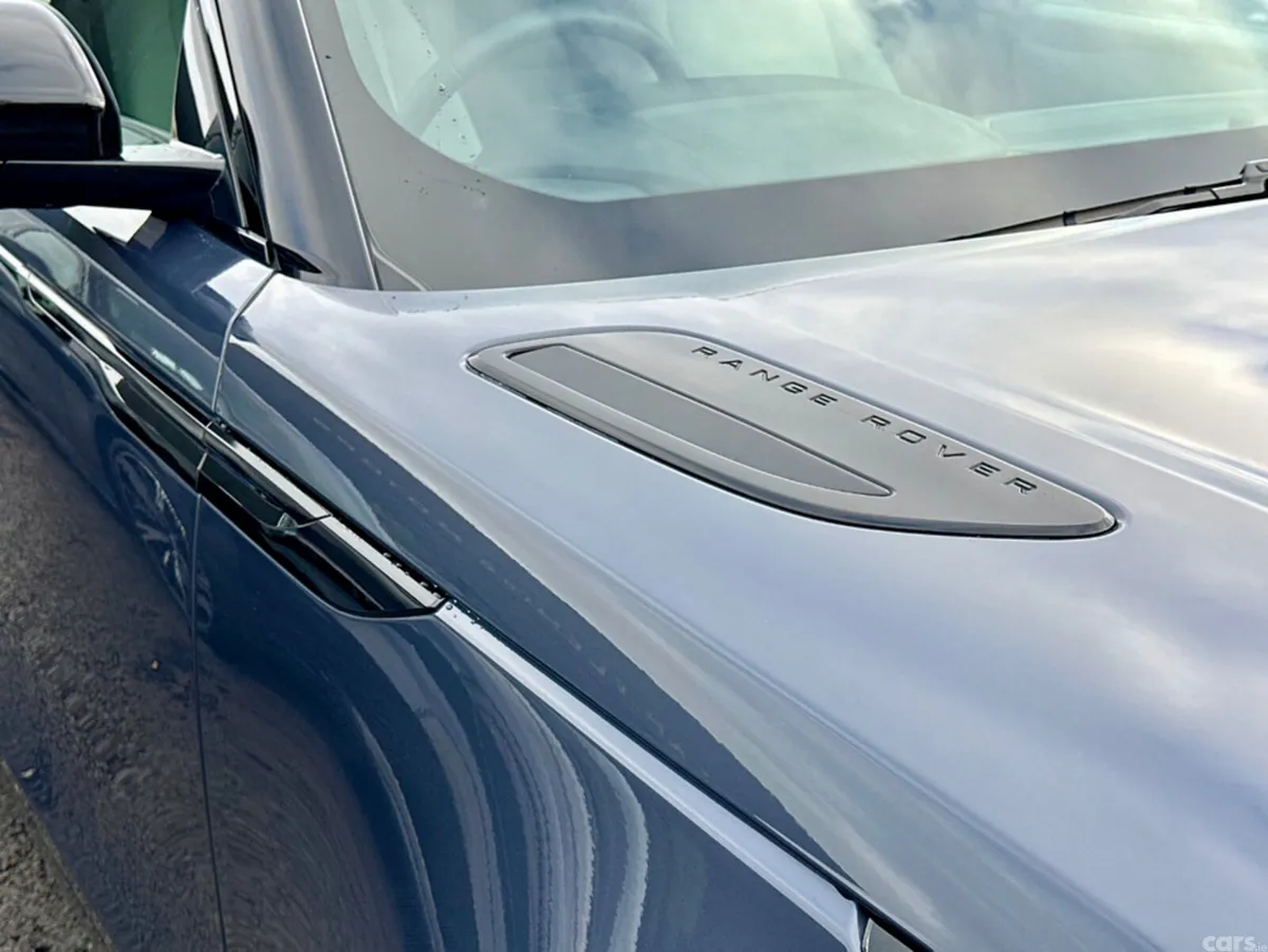 Land Rover Range Rover Velar SUV, Petrol Plug-in Hybrid, 2026, Blue