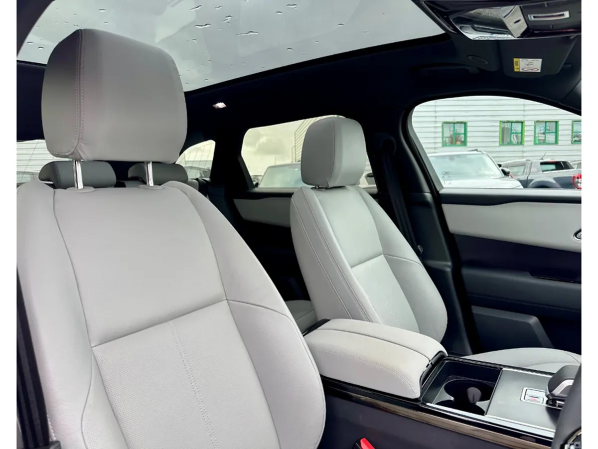 Land Rover Range Rover Velar SUV, Petrol Plug-in Hybrid, 2026, Blue