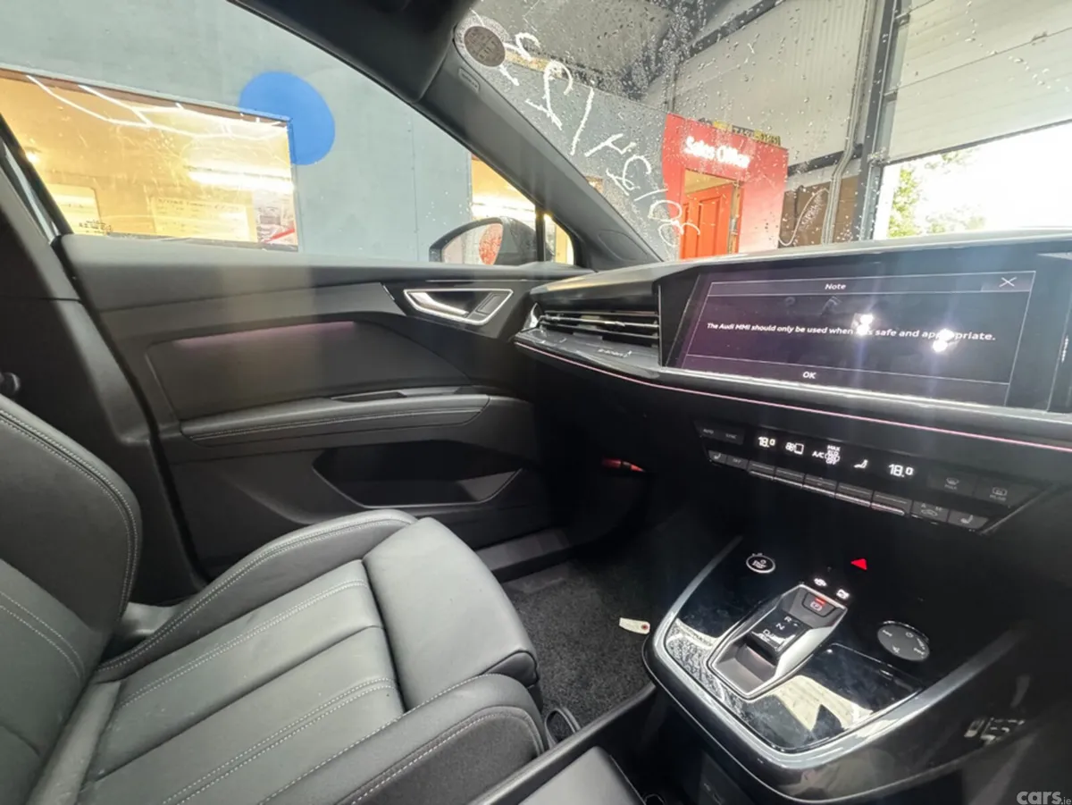 Audi Q4 e-tron SUV, Electric, 2023, Black