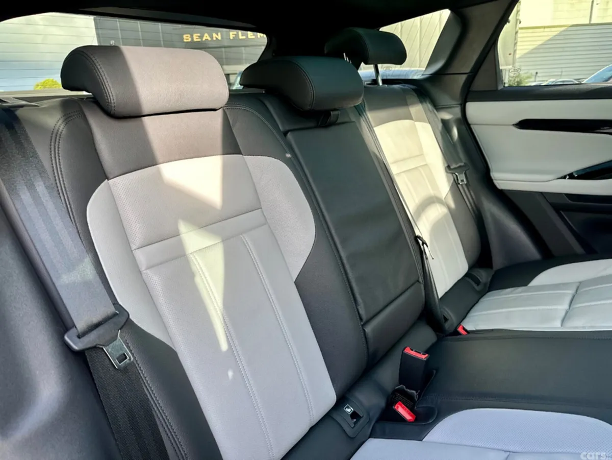 Land Rover Range Rover Evoque SUV, Petrol Plug-in Hybrid, 2026, Black