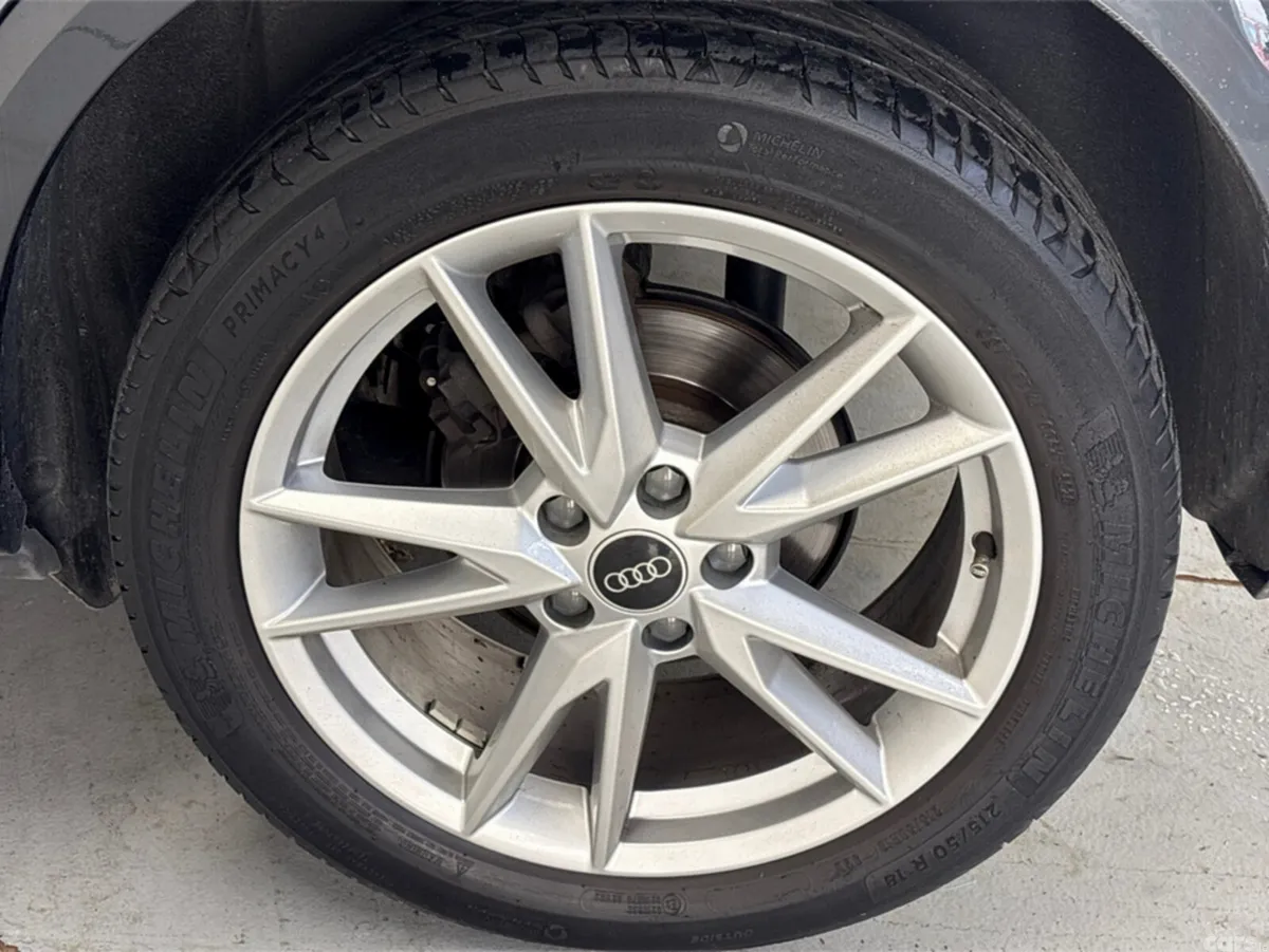 Audi Q2 Estate, Petrol, 2021, Grey