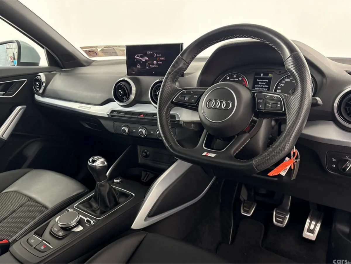 Audi Q2 Estate, Petrol, 2021, Grey