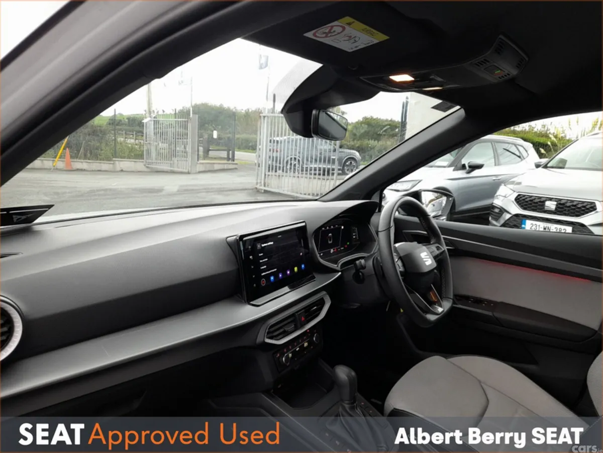 SEAT Arona Hatchback, Petrol, 2026, White