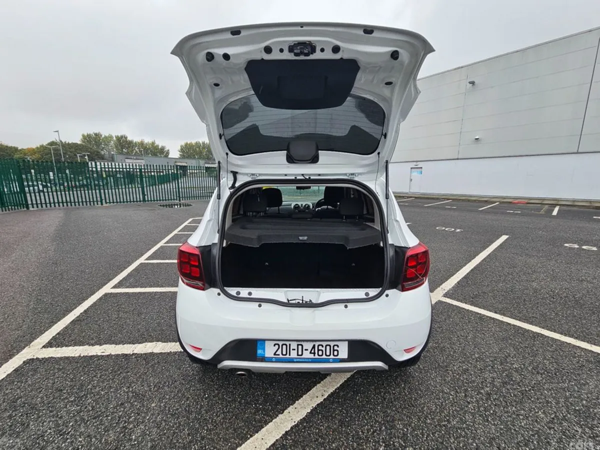 Dacia Sandero Hatchback, Petrol, 2020, White