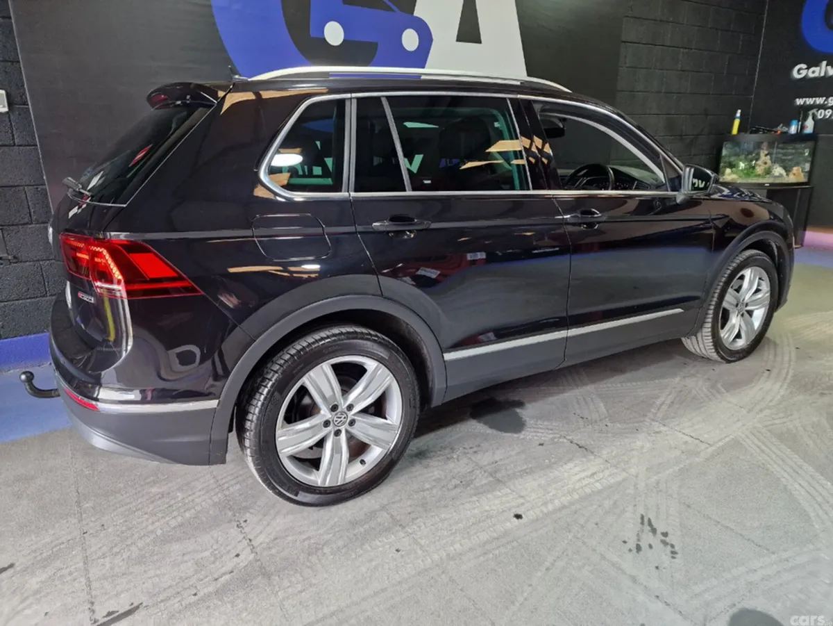 Volkswagen Tiguan SUV, Diesel, 2021, Black