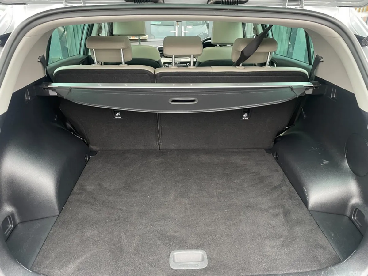 Kia Sportage MPV, Diesel, 2020, Grey