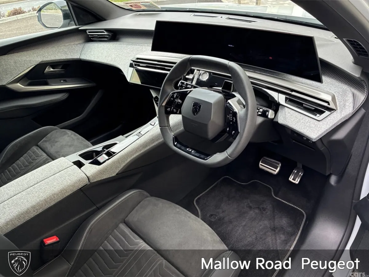Peugeot 3008 MPV, Petrol, 2026, White