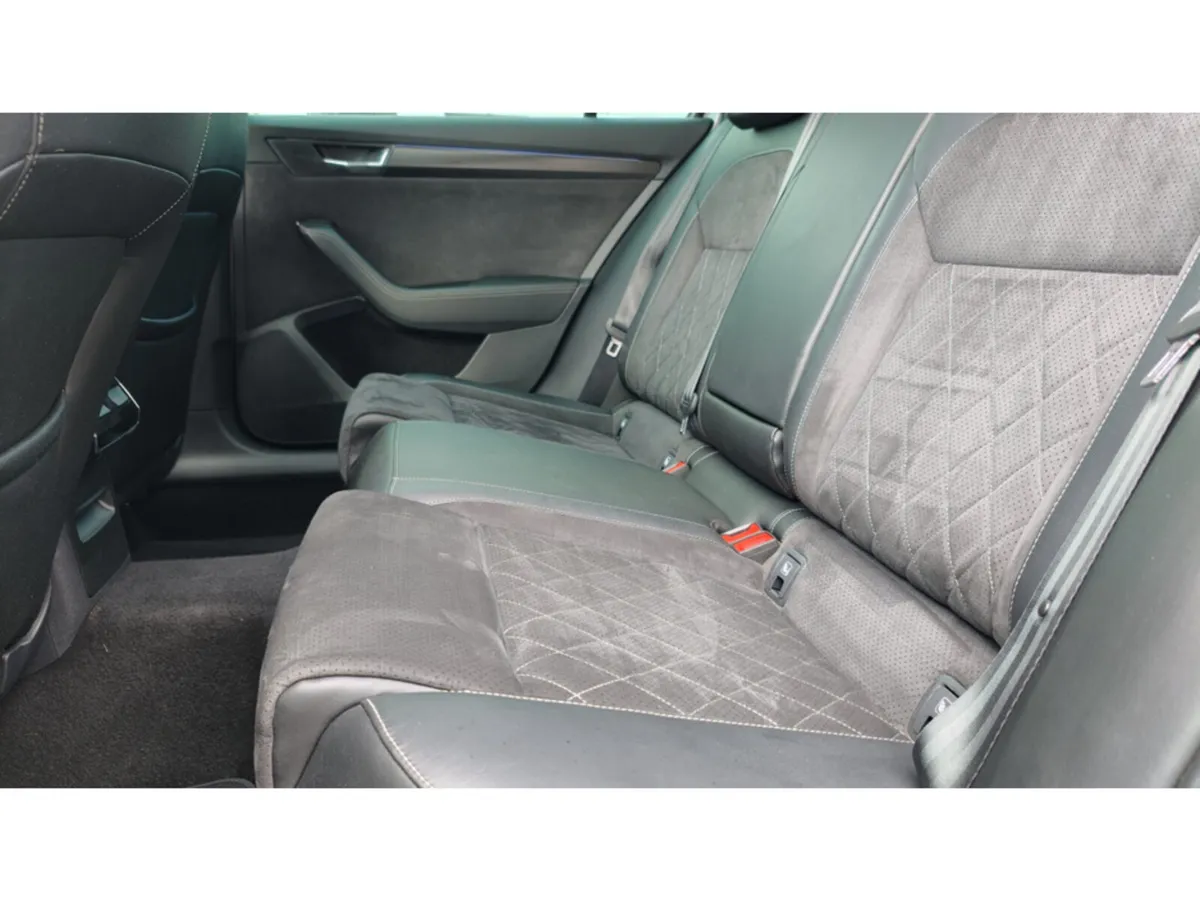 Skoda Superb Estate, Diesel, 2023, Grey