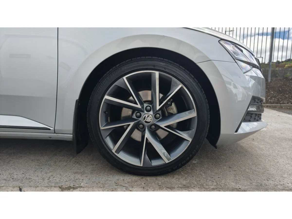 Skoda Superb Estate, Diesel, 2023, Grey