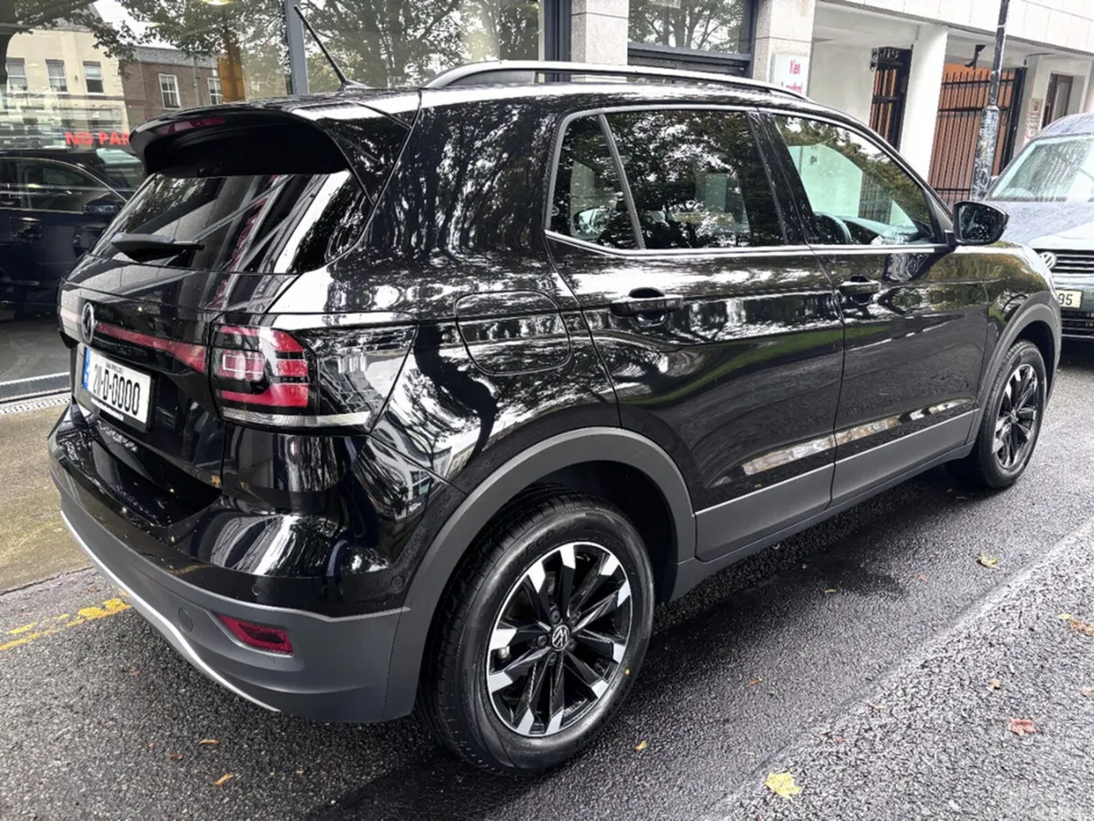 Volkswagen T-Cross Hatchback, Petrol, 2021, Black