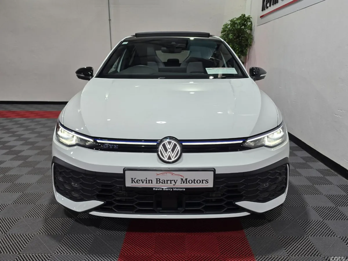 Volkswagen Golf Hatchback, Petrol Plug-in Hybrid, 2025, White