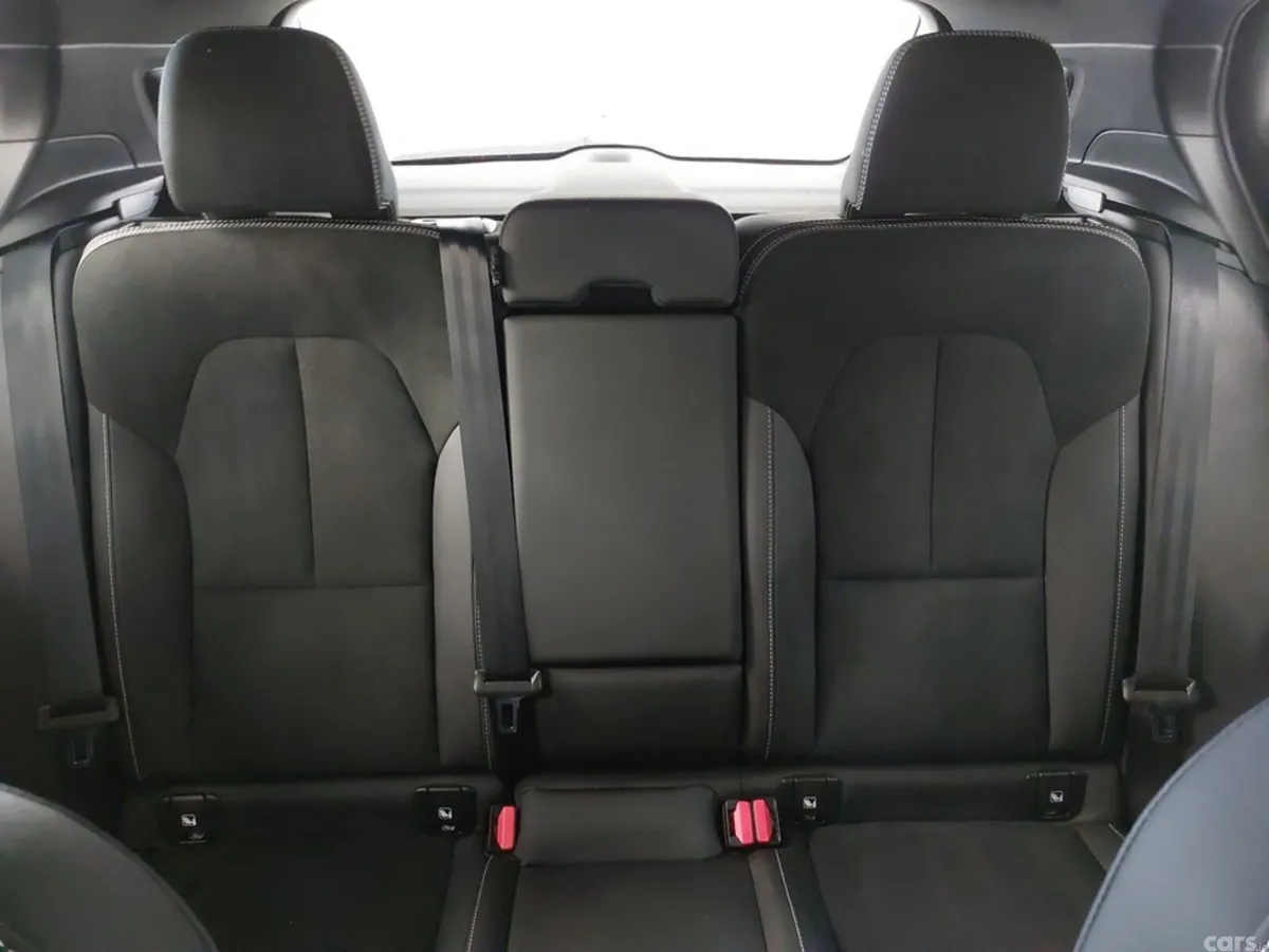 Volvo EX40 SUV, Electric, 2026, Silver