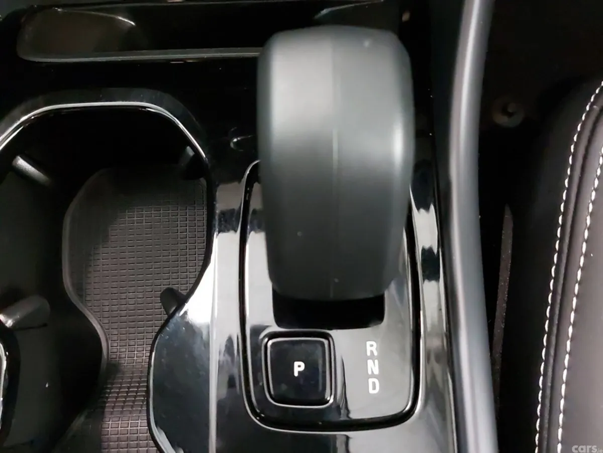 Volvo EX40 SUV, Electric, 2026, Silver