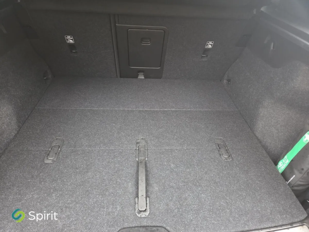 Volvo C40 SUV, Electric, 2022, Black