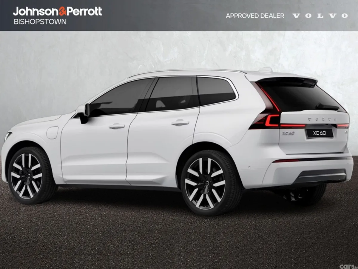 Volvo XC60 SUV, Petrol Plug-in Hybrid, 2027, White