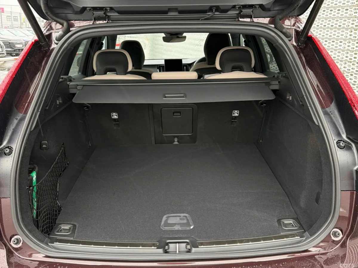 Volvo XC60 SUV, Petrol Plug-in Hybrid, 2026, Brown