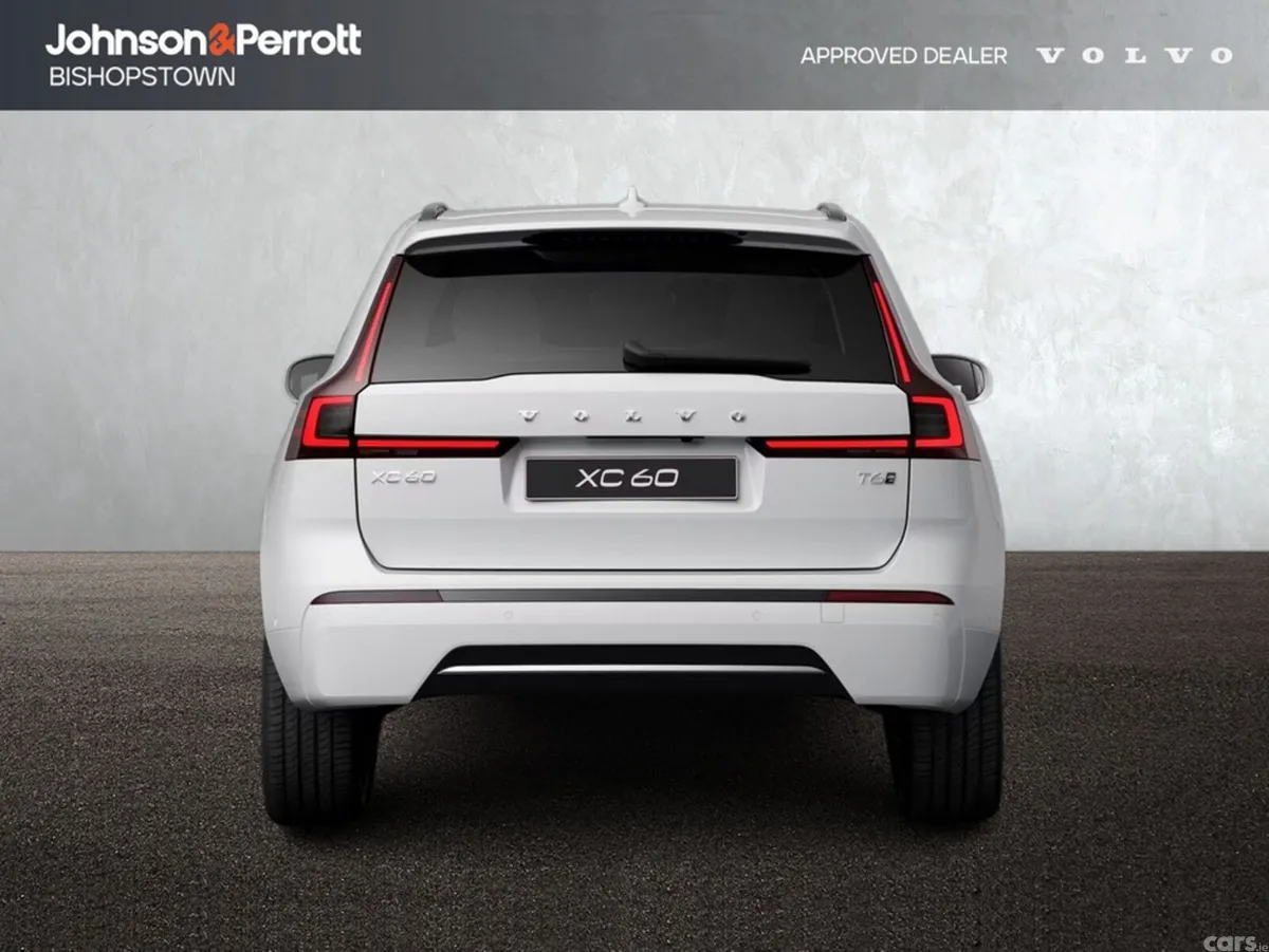 Volvo XC60 SUV, Petrol Plug-in Hybrid, 2027, White