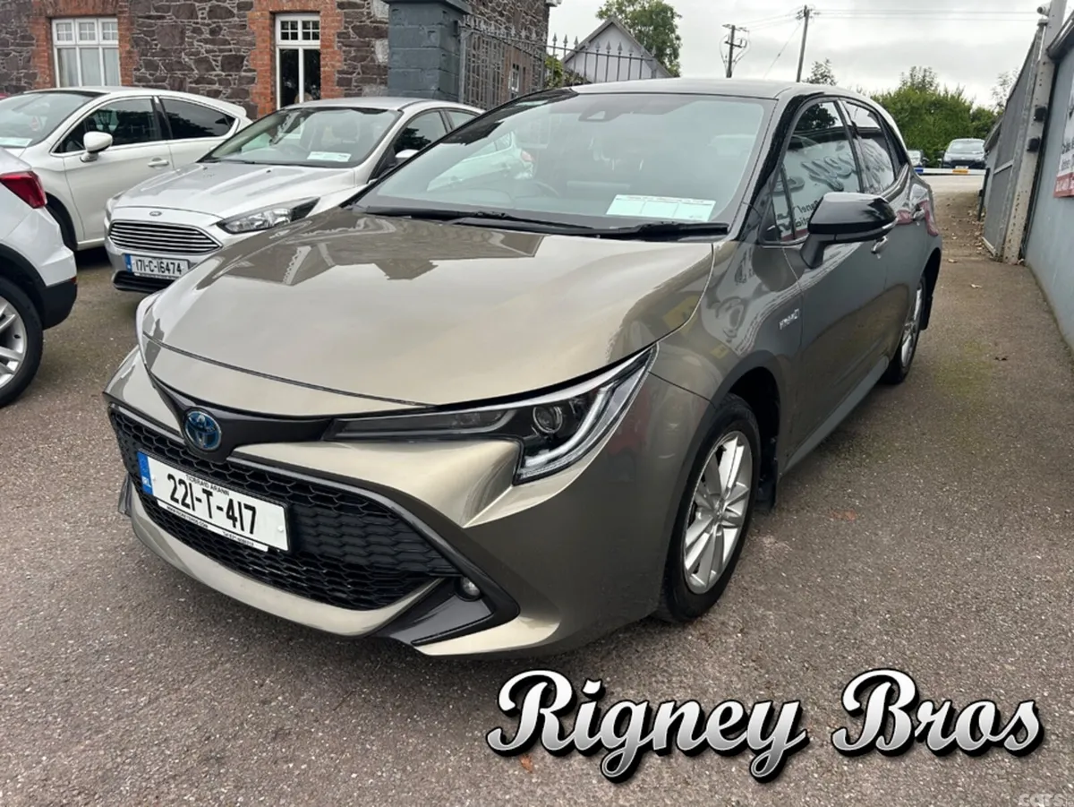 Toyota Corolla Hatchback, Petrol Hybrid, 2022, Green
