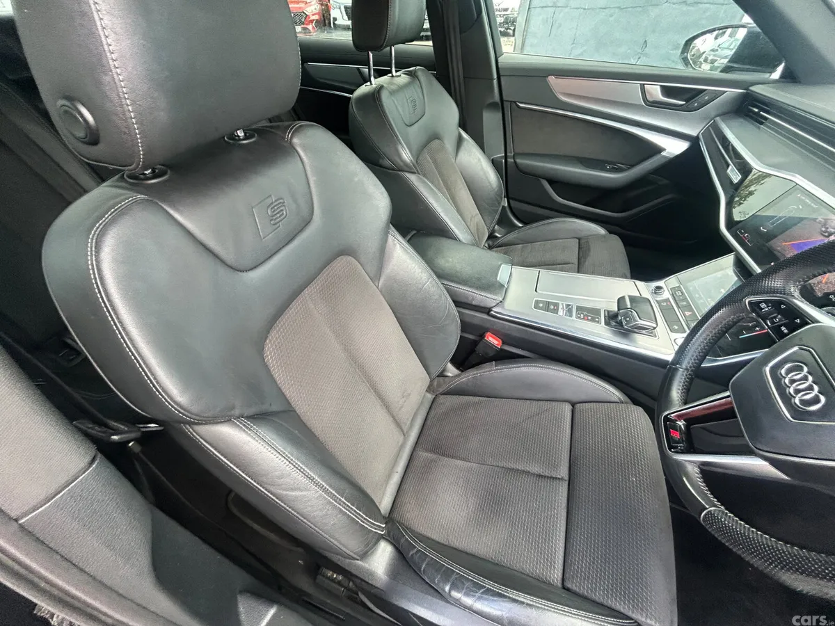 Audi A6 Saloon, Diesel, 2019, Black