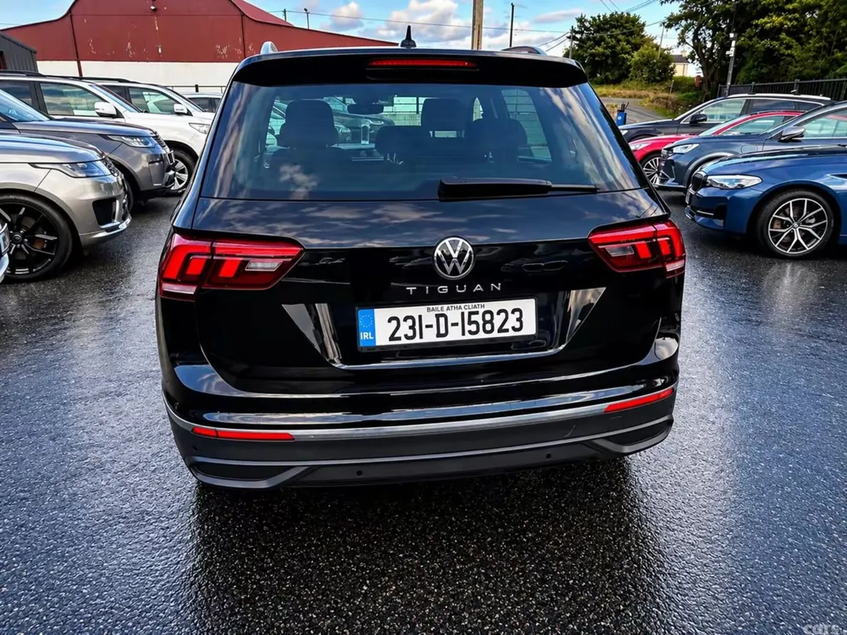 Volkswagen Tiguan SUV, Diesel, 2023, Black