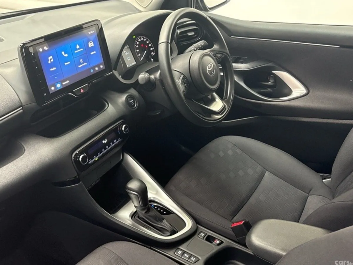 Toyota Yaris Hatchback, Petrol Hybrid, 2026, Grey
