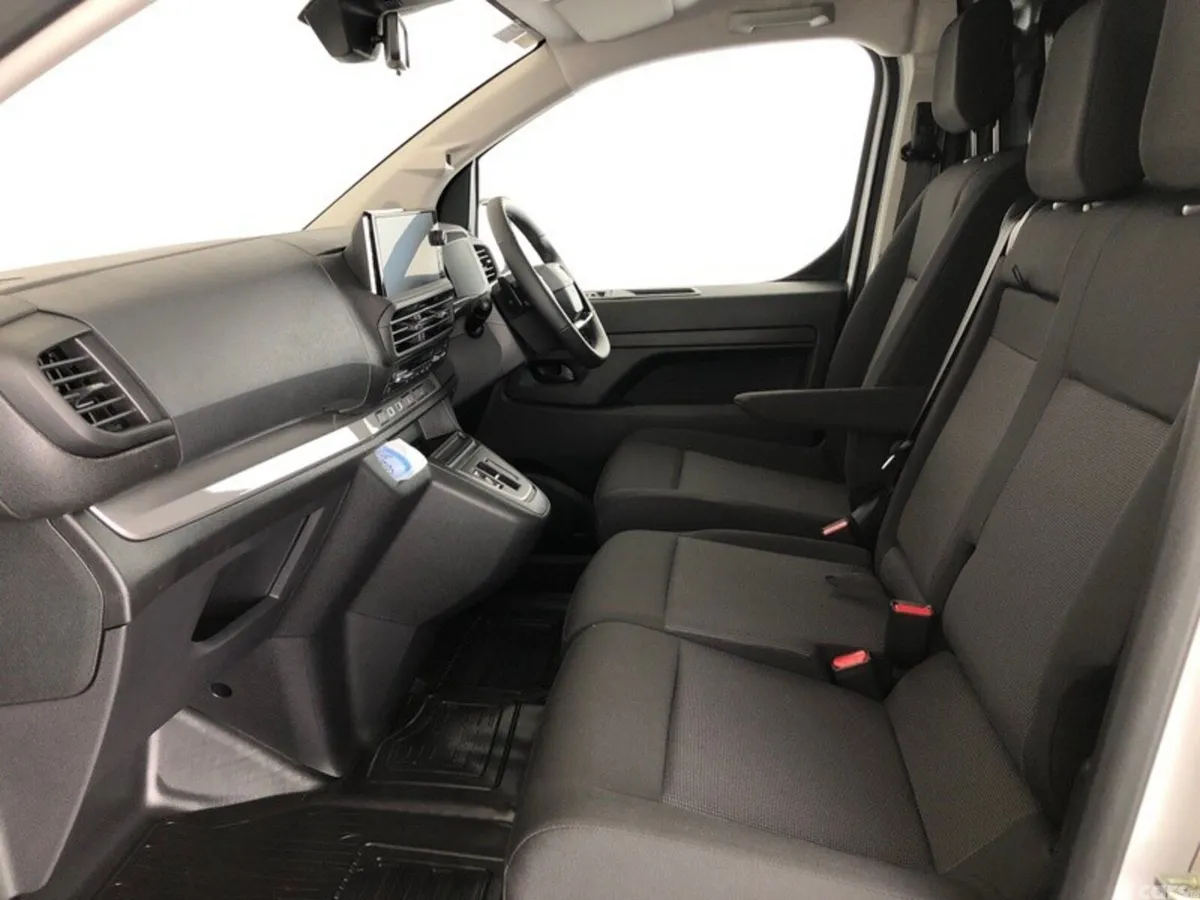 Toyota Proace Van, Electric, 2026, White