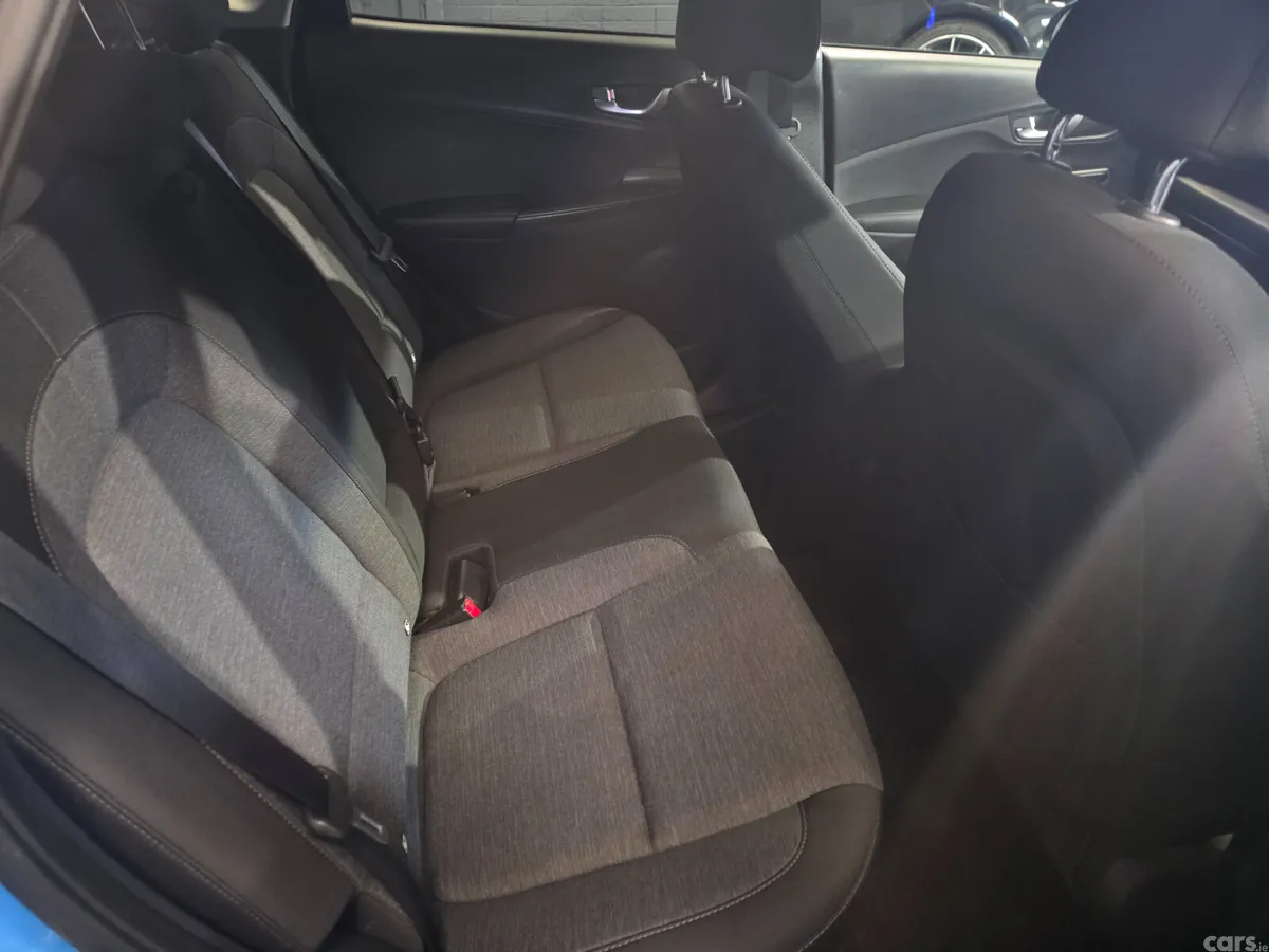 Hyundai KONA Hatchback, Electric, 2022, Blue