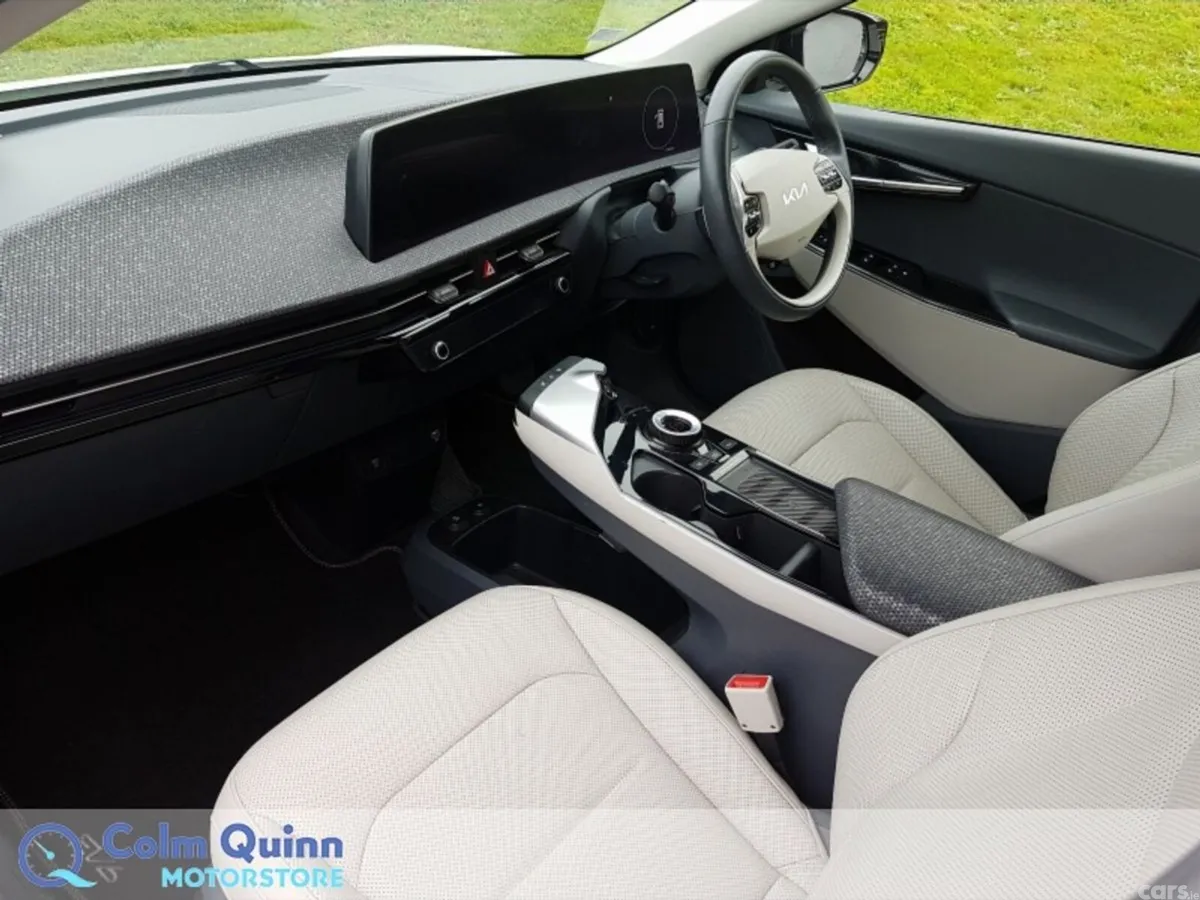Kia EV6 MPV, Electric, 2022, White