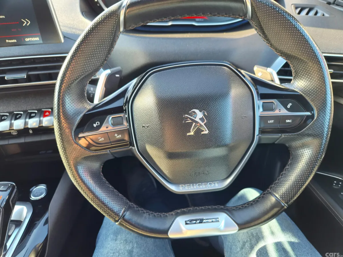 Peugeot 3008 SUV, Diesel, 2017, Red