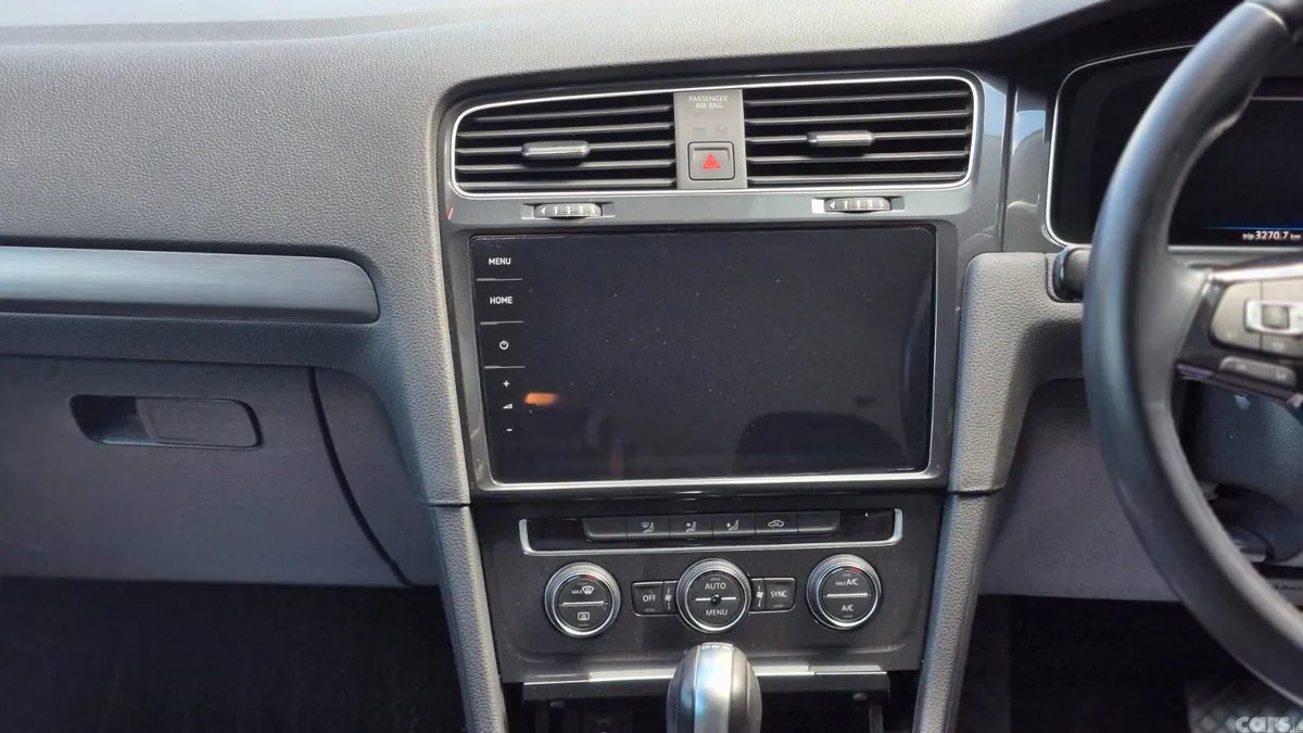 Volkswagen Golf Estate, Petrol, 2019, Black