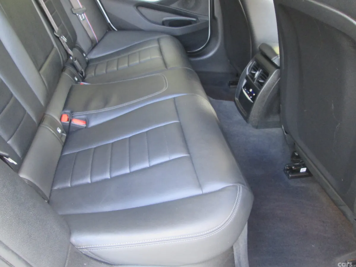 BMW 3-Series Saloon, Diesel, 2020, White