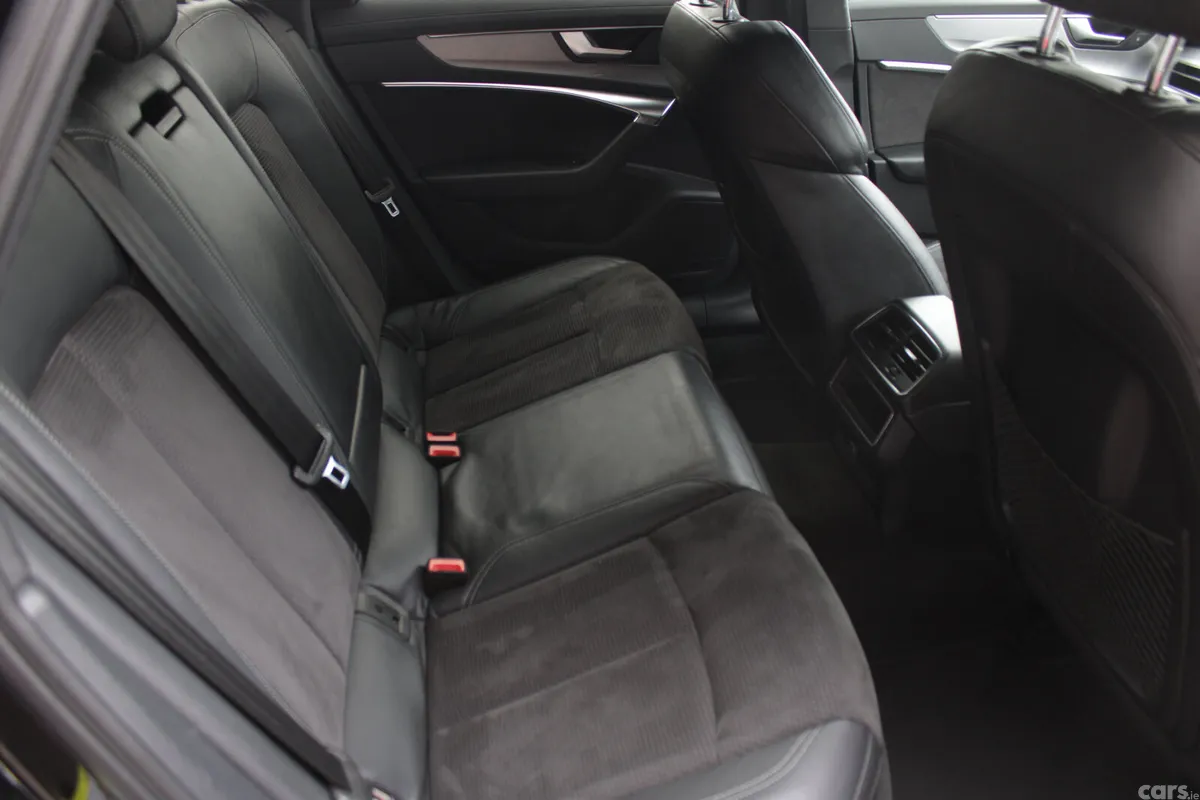 Audi A6 Saloon, Diesel, 2018, Black