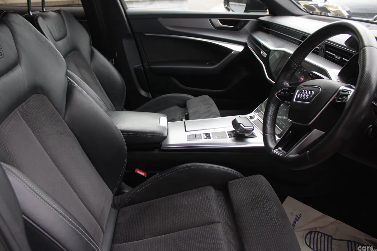 Audi A6 Saloon, Diesel, 2018, Black