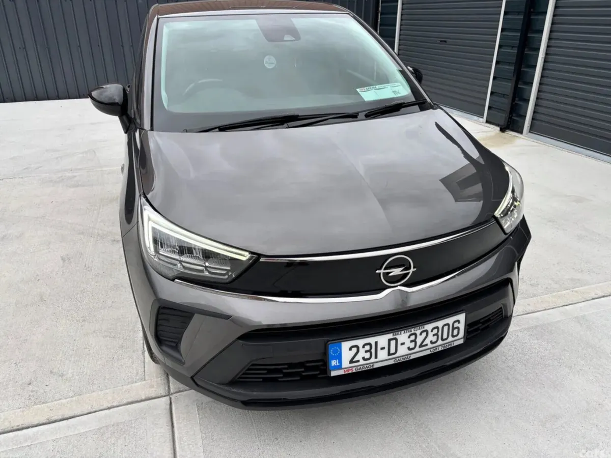Opel Crossland SUV, Diesel, 2023, Grey
