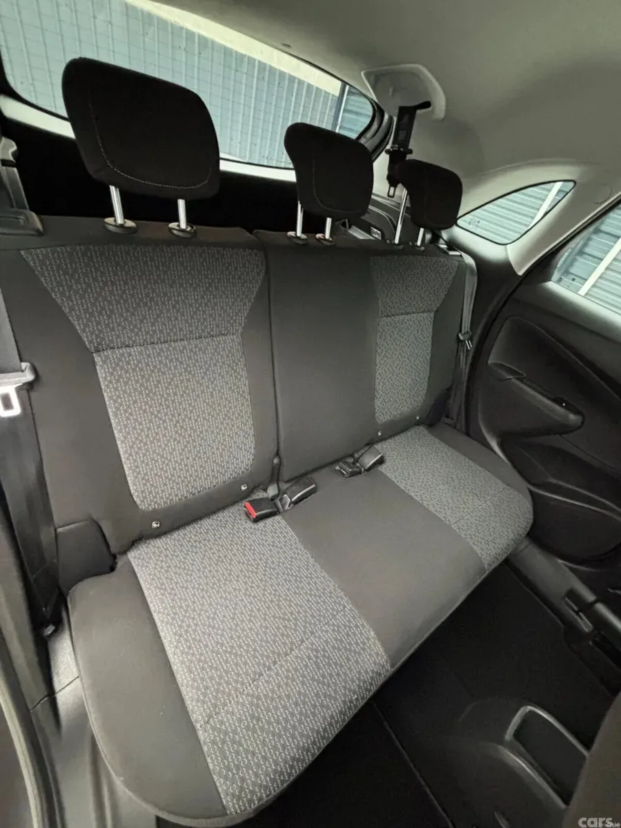 Opel Crossland SUV, Diesel, 2023, Grey