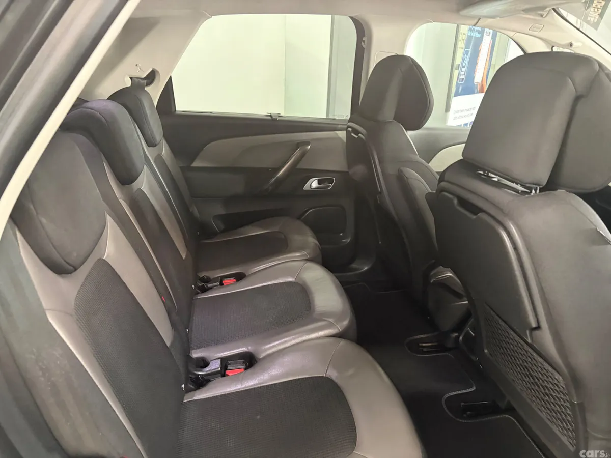 Citroen C4 Hatchback, Diesel, 2018, Grey